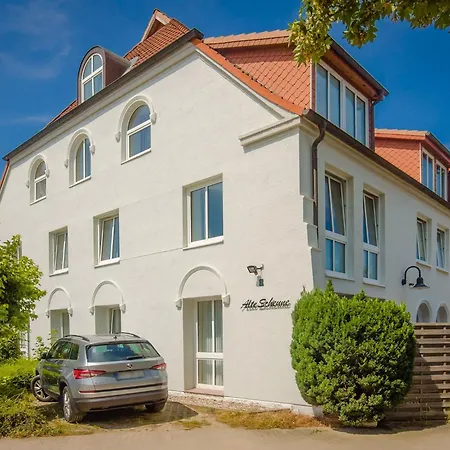 3 * Heiligenhafen